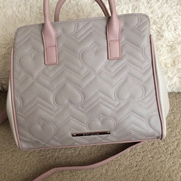 Betsey Johnson studded bow quilted satchel bag - Picture 3 of 8